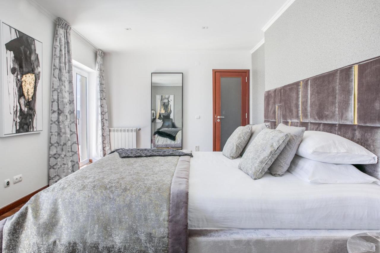 Quinta Da Serra - Luxurious Villa Sintra - Heated Pool & Jacuzzi المظهر الخارجي الصورة